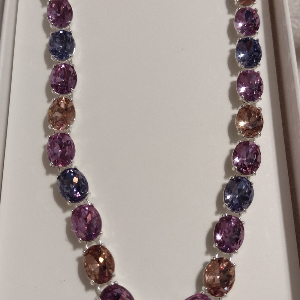 Necklace or women or men